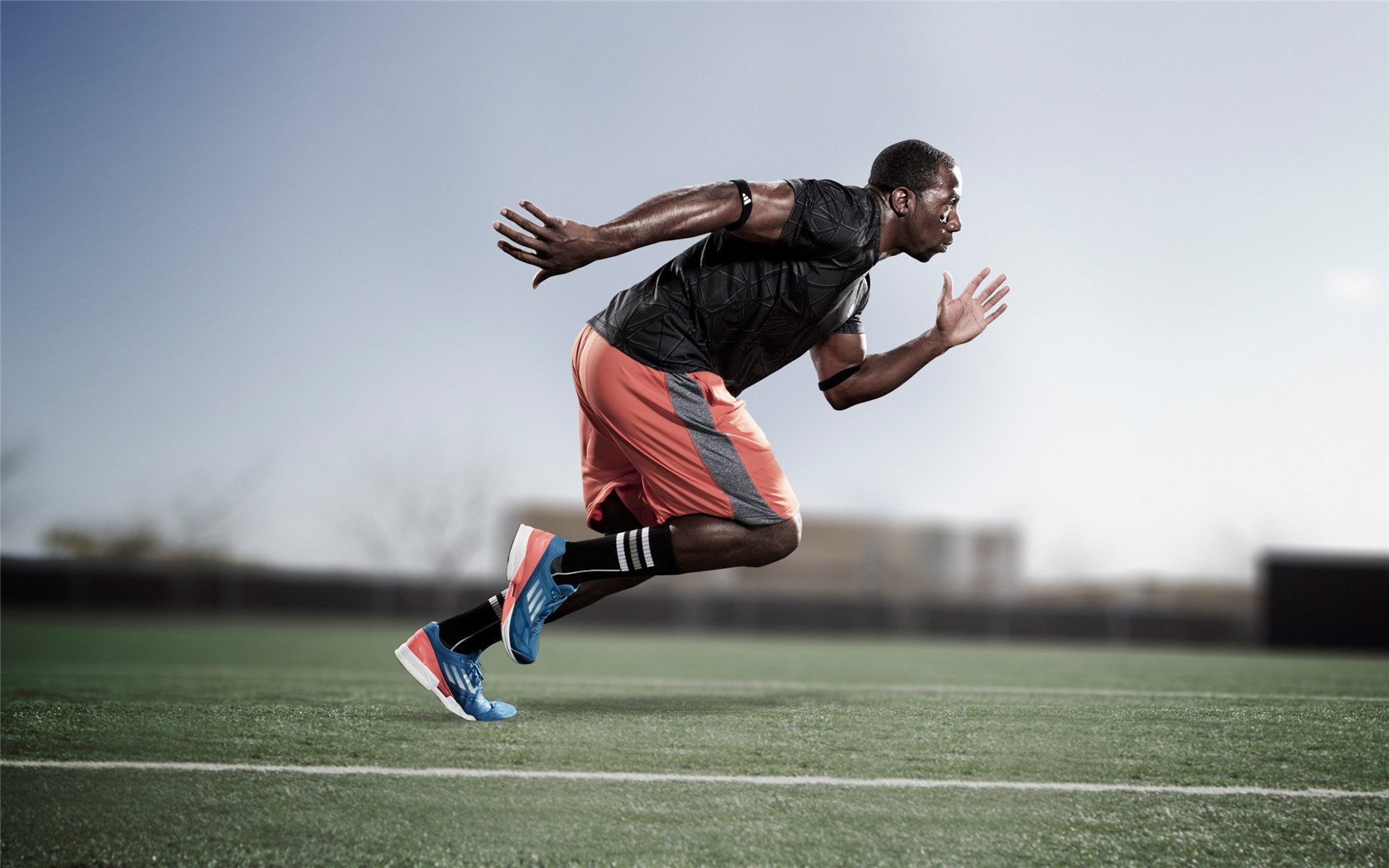 冈比亚男篮在非洲预赛中拼搏，迈向全球舞台